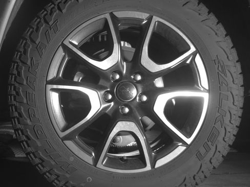 Used 2025 Jeep Compass Trailhawk AWD/4WD image 14