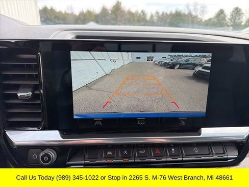 Used 2023 Chevrolet Silverado 1500 LT AWD/4WD image 20