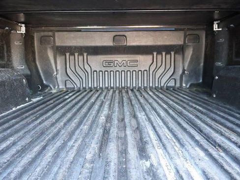 Used 2021 GMC Sierra 1500 Elevation image 18