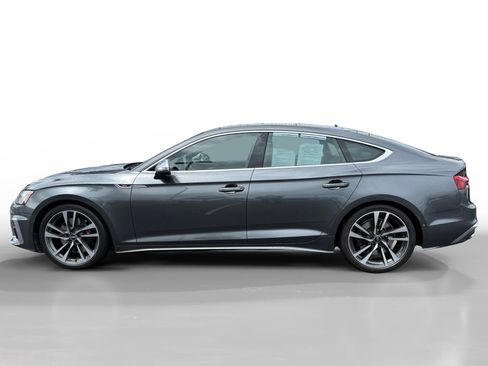 Used 2022 Audi S5 Prestige AWD/4WD image 2