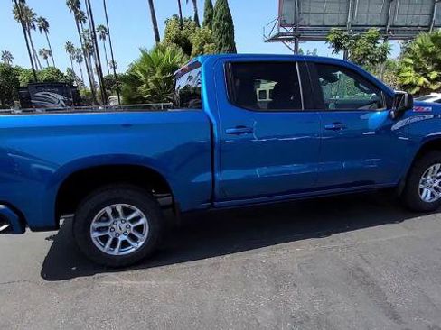 Used 2022 Chevrolet Silverado 1500 RST AWD/4WD image 9