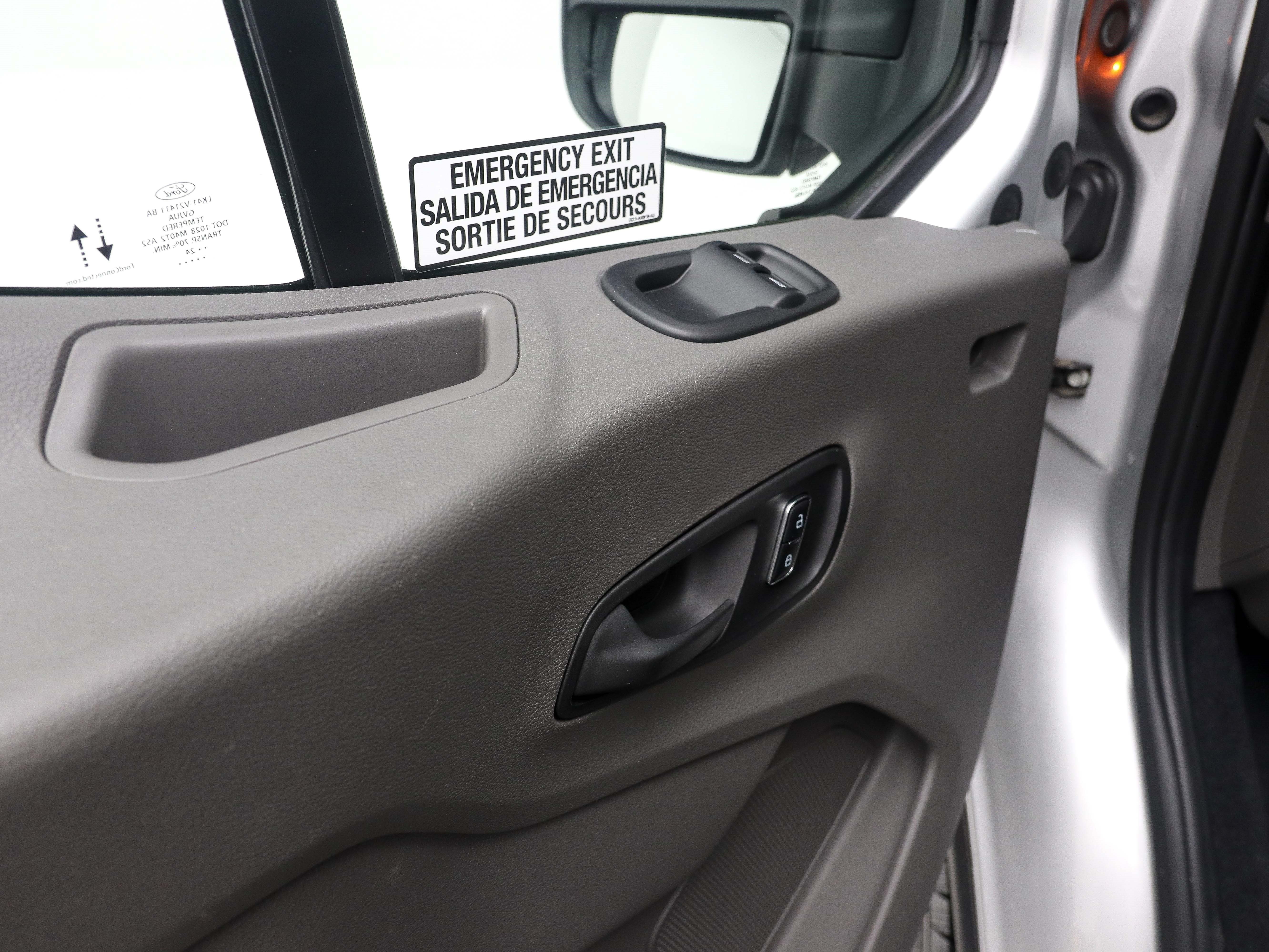 Used 2024 Ford Transit 350 XLT RWD image 21