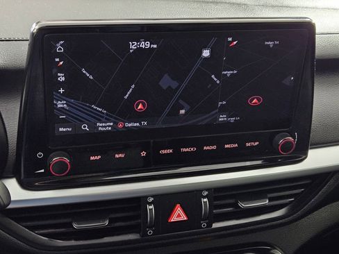 Used 2024 Kia Forte GT-Line image 13