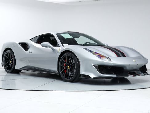 Certified 2019 Ferrari 488 Pista Coupe image 10
