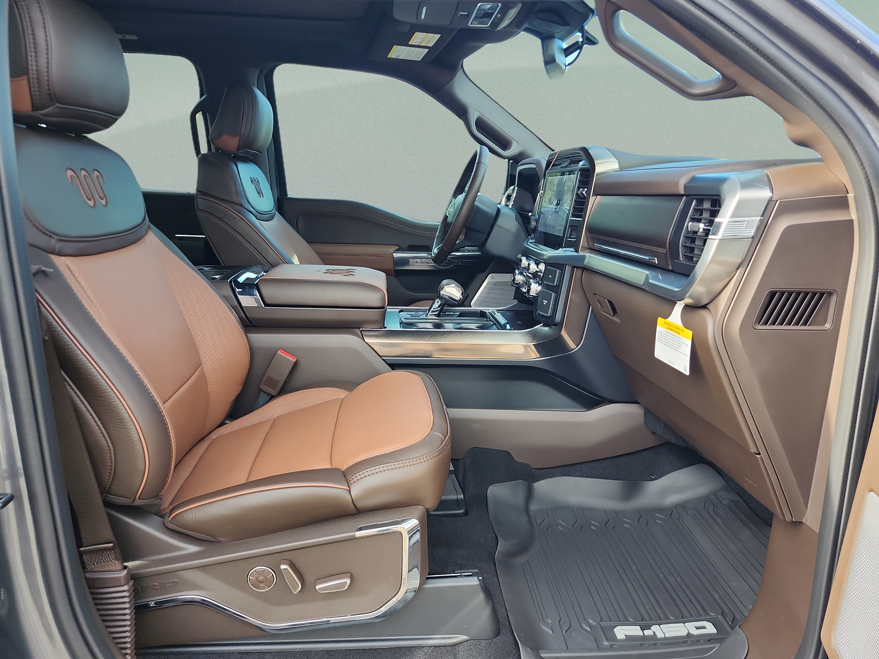 New 2026 Ford F150 King Ranch w/ Equipment Group 601A High AWD/4WD image 18