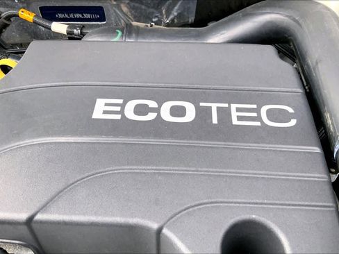 Used 2022 GMC Terrain SLT image 31