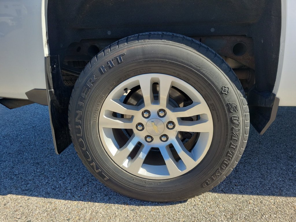Used 2018 Chevrolet Silverado 1500 LT w/ All Star Edition AWD/4WD image 5