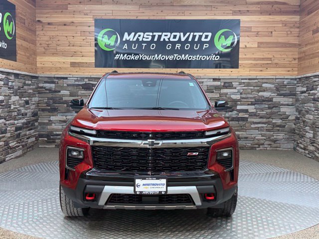 Used 2024 Chevrolet Traverse Z71 AWD/4WD image 5