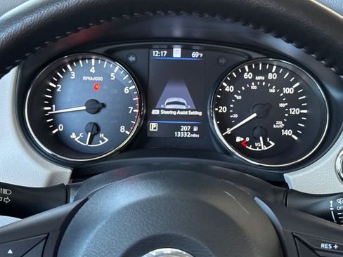Used 2022 Nissan Rogue Sport SL AWD/4WD image 27