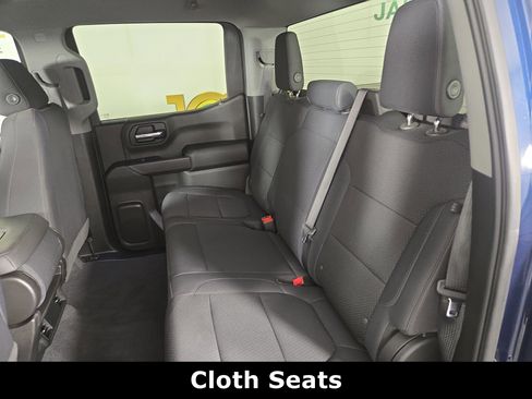 Used 2019 Chevrolet Silverado 1500 Custom Trail Boss w/ Custom Convenience Package AWD/4WD image 13