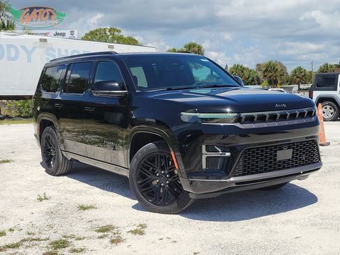 New 2026 Jeep Grand Wagoneer Limited AWD/4WD image 1