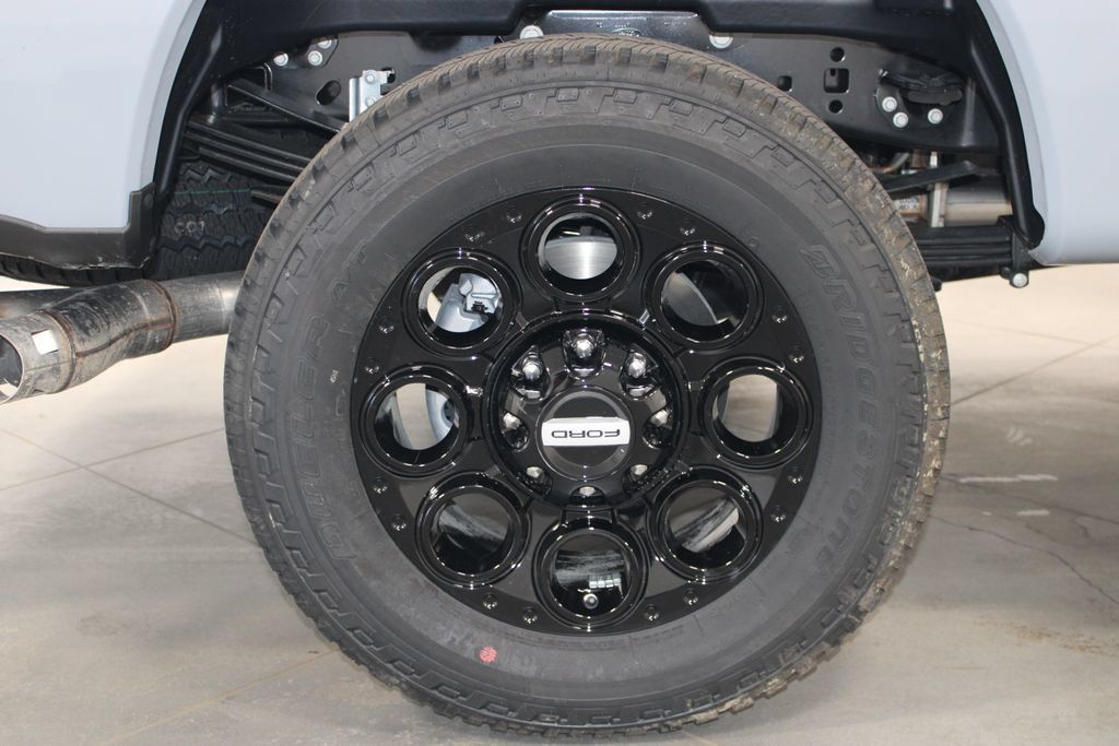 New 2026 Ford F350 Lariat w/ Black Appearance Package AWD/4WD image 72