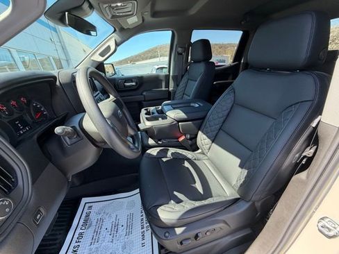 New 2026 Chevrolet Silverado 1500 Custom Trail Boss w/ LPO, Dark Essentials Package AWD/4WD image 34