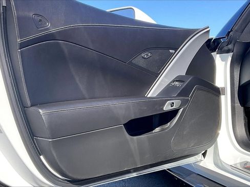 Used 2017 Chevrolet Corvette Grand Sport image 19