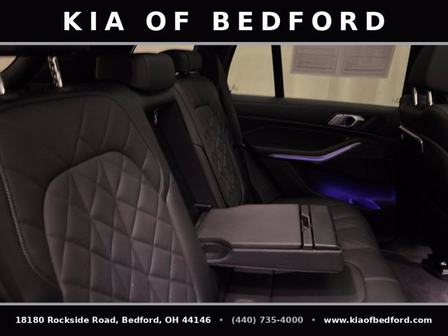 Used 2024 BMW X5 xDrive40i w/ Parking Assistance Package AWD/4WD image 26