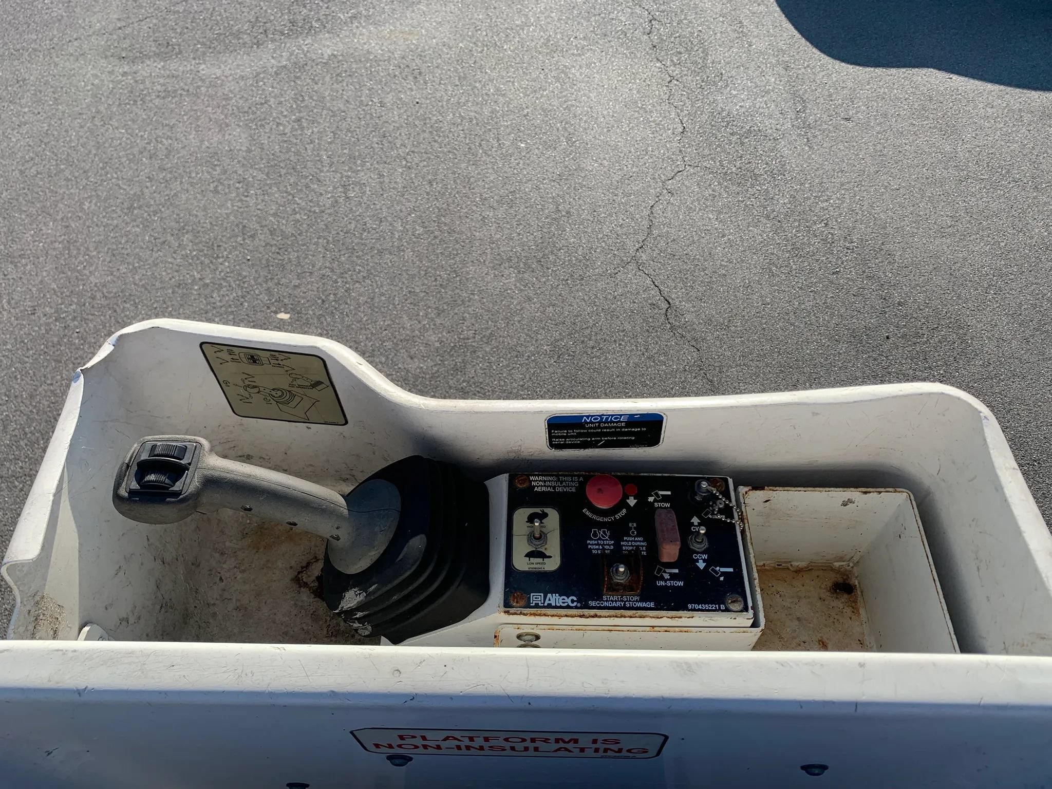Used 2020 Ford F550 2WD Regular Cab Super Duty image 46