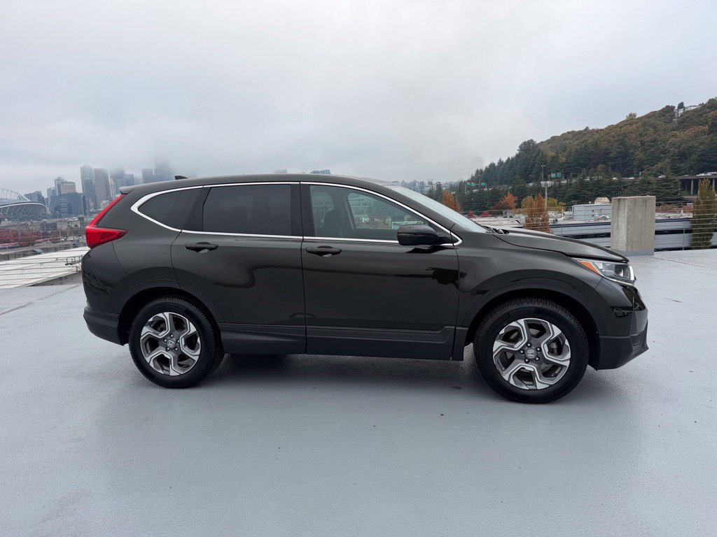 Used 2018 Honda CR-V EX image 2