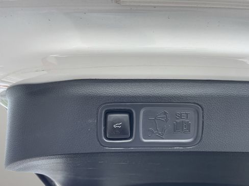 Certified 2022 Ford Expedition Timberline AWD/4WD image 9