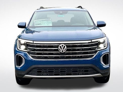 New 2026 Volkswagen Atlas SE image 2