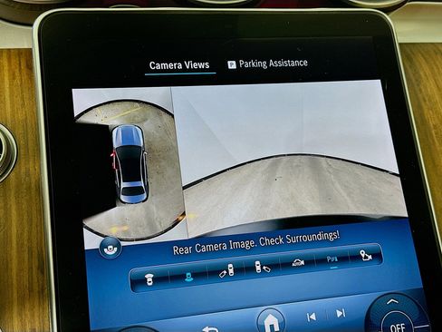 Certified 2023 Mercedes-Benz C 300 4MATIC Sedan image 18