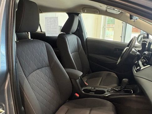 Used 2023 Toyota Corolla LE w/ Carpet Mat Package (TMS) FWD image 15