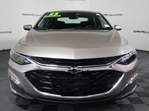 Used 2025 Chevrolet Malibu RS w/ LPO, Floor Liner Package FWD image 12