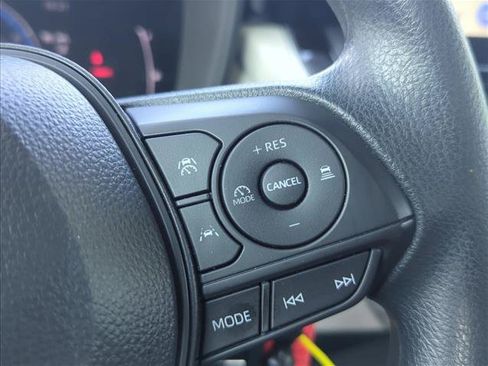 Used 2026 Toyota Corolla LE FWD image 17