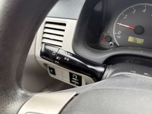 Used 2012 Toyota Corolla LE image 20