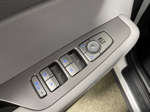 Certified 2023 Hyundai Palisade SE FWD image 18