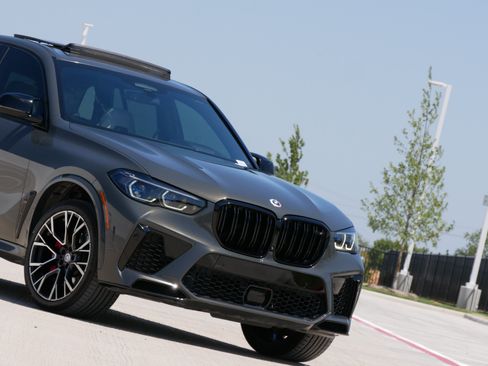 Used 2023 BMW X5 M w/ Competition Package AWD/4WD image 38