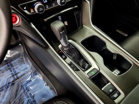 Used 2019 Honda Accord EX image 17