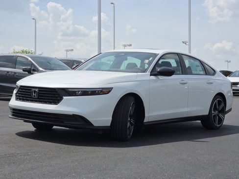 New 2026 Honda Accord Sport image 14