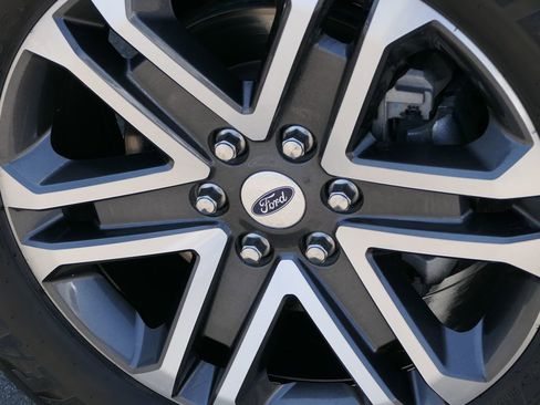 Used 2023 Ford F150 XL w/ STX Appearance Package RWD image 11