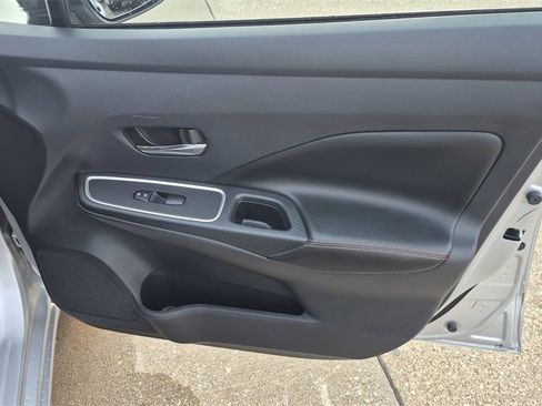 Used 2023 Nissan Versa SR w/ Trunk Package image 15