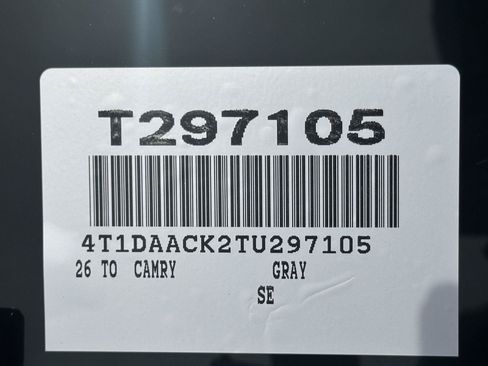 Used 2026 Toyota Camry SE FWD image 14