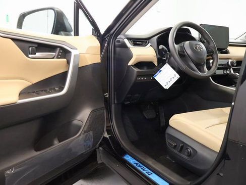 New 2025 Toyota RAV4 XLE Premium image 8
