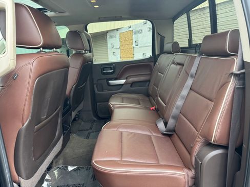 Used 2015 Chevrolet Silverado 1500 High Country image 20