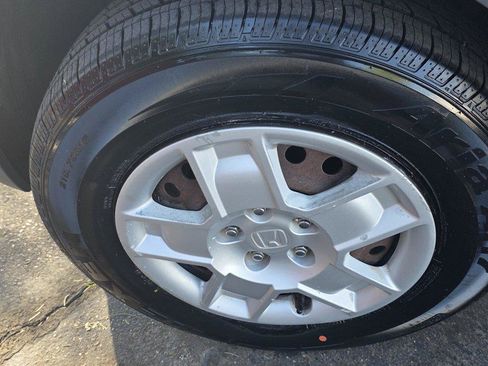Used 2005 Honda Element LX image 9