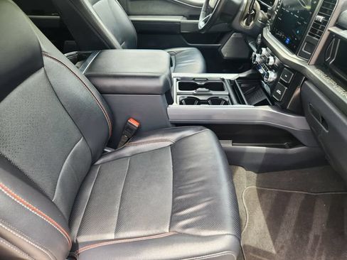 Used 2024 Ford F250 Lariat w/ Chrome Package AWD/4WD image 15