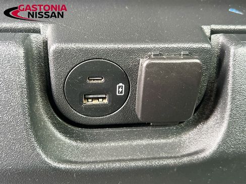 Used 2021 Ford F150 XLT w/ Equipment Group 301A Mid image 33