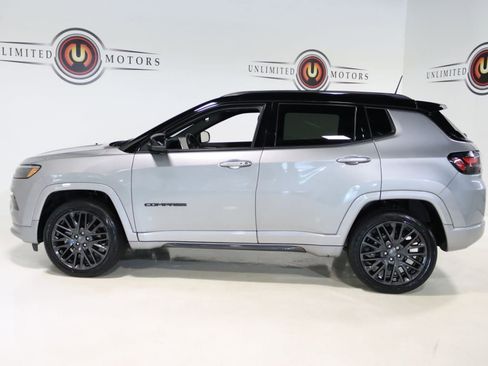 Used 2022 Jeep Compass High Altitude AWD/4WD image 11