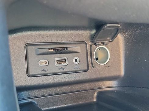 Certified 2024 Chevrolet Equinox Premier image 29