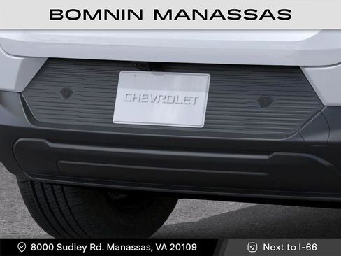 New 2026 Chevrolet Equinox EV LT image 14