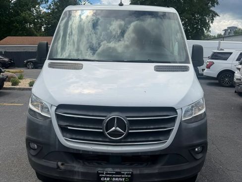 Used 2019 Mercedes-Benz Sprinter 2500 w/ Driver Convenience Package image 2