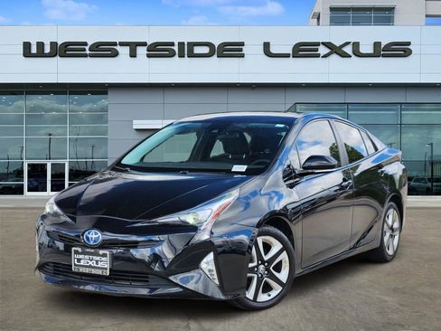 Used 2016 Toyota Prius Three Touring image 1