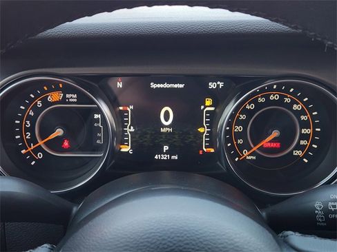 Used 2023 Jeep Wrangler Willys image 15