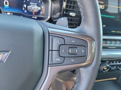 Used 2023 Chevrolet Silverado 1500 High Country w/ Technology Package image 24