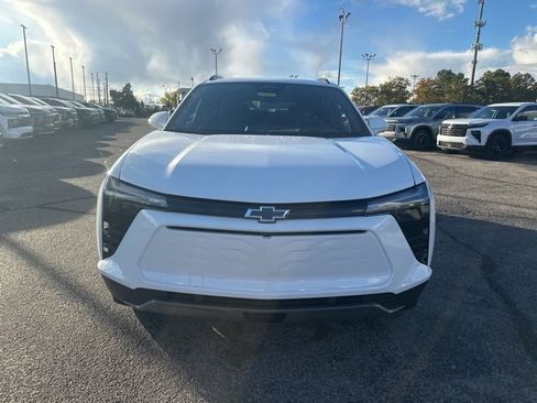 New 2026 Chevrolet Blazer EV LT image 8