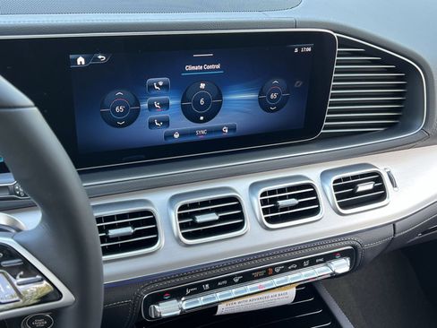 New 2026 Mercedes-Benz GLE 450 4MATIC image 19