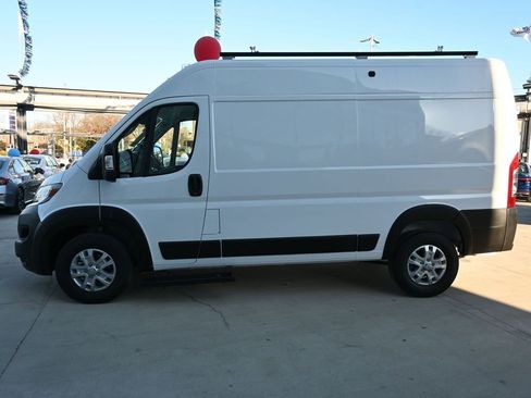 Used 2025 RAM ProMaster 1500 w/ Quick Order Package 22G SLT image 5